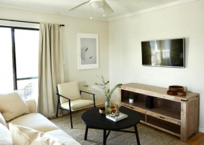 Boutique 30A Beach Getaway - 3 mins walk to beach!